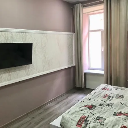 Romantic Panorama Krakivska Street Apartment Lviv