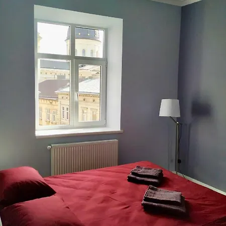 Romantic Panorama Krakivska Street リヴィウ