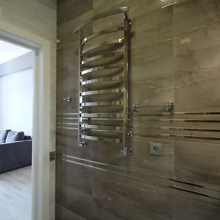 アパート Romantic Panorama Krakivska Street *