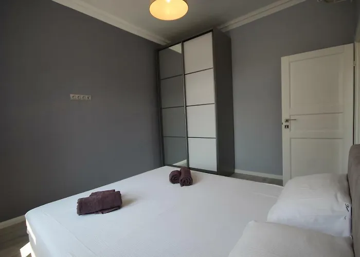 Romantic Panorama Krakivska Street *