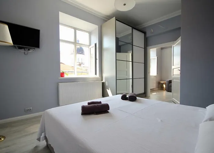 Romantic Panorama Krakivska Street *